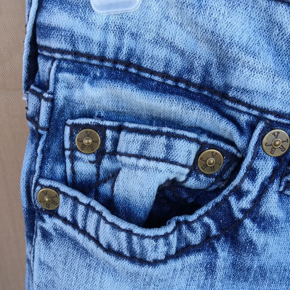 True Religion Rocco Skinny Distressed Trendy Grunge Y2K SZ 28
